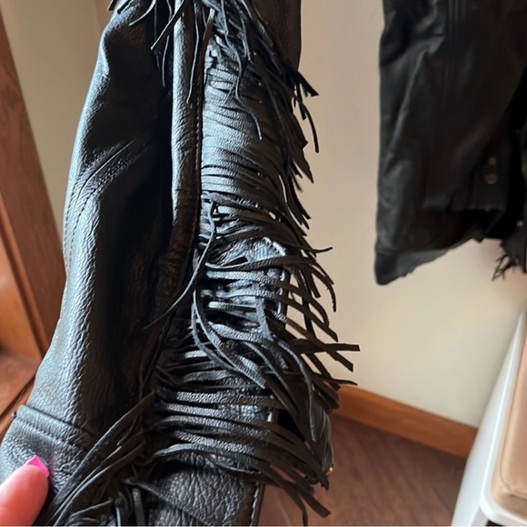 Women’s XL Harley Davidson leather fringe chaps - Picture 11 of 14
